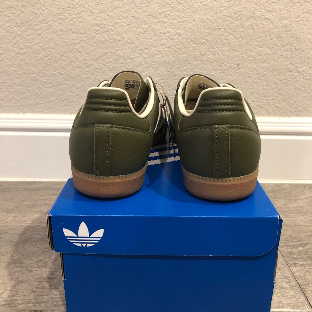 New Adidas Samba OG Sneakers Khaki Gum JR0890 Leather Men’s Shoes Size 9 - Picture 4 of 8